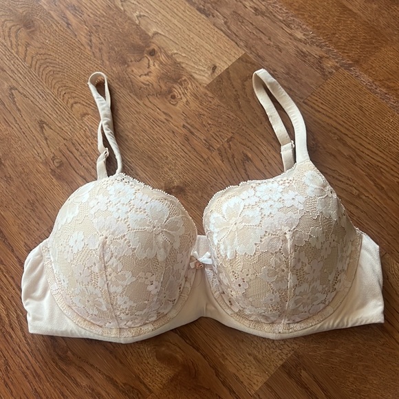 Body by Victoria Demi bra - Picture 2 of 5